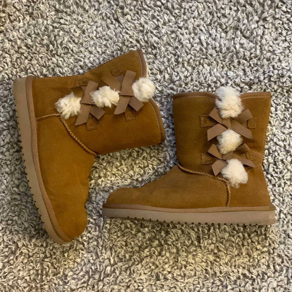Size 8 Koolaburra by UGG